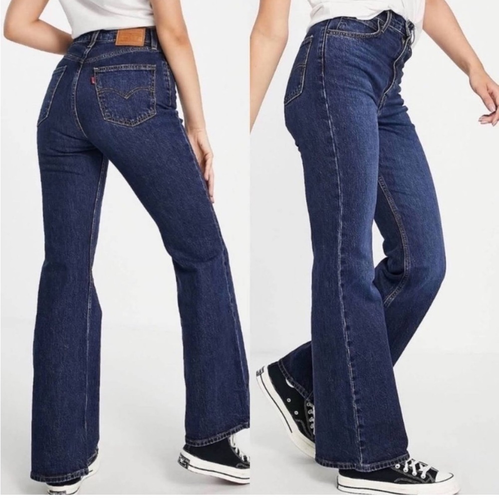 Levi's 70s High Flare Medium/Dark Wash Jeans